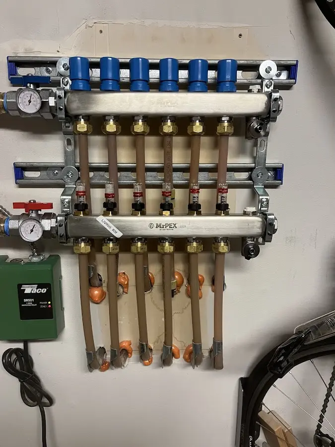 Plumber performing Leak Detection at a residential property in Bartow