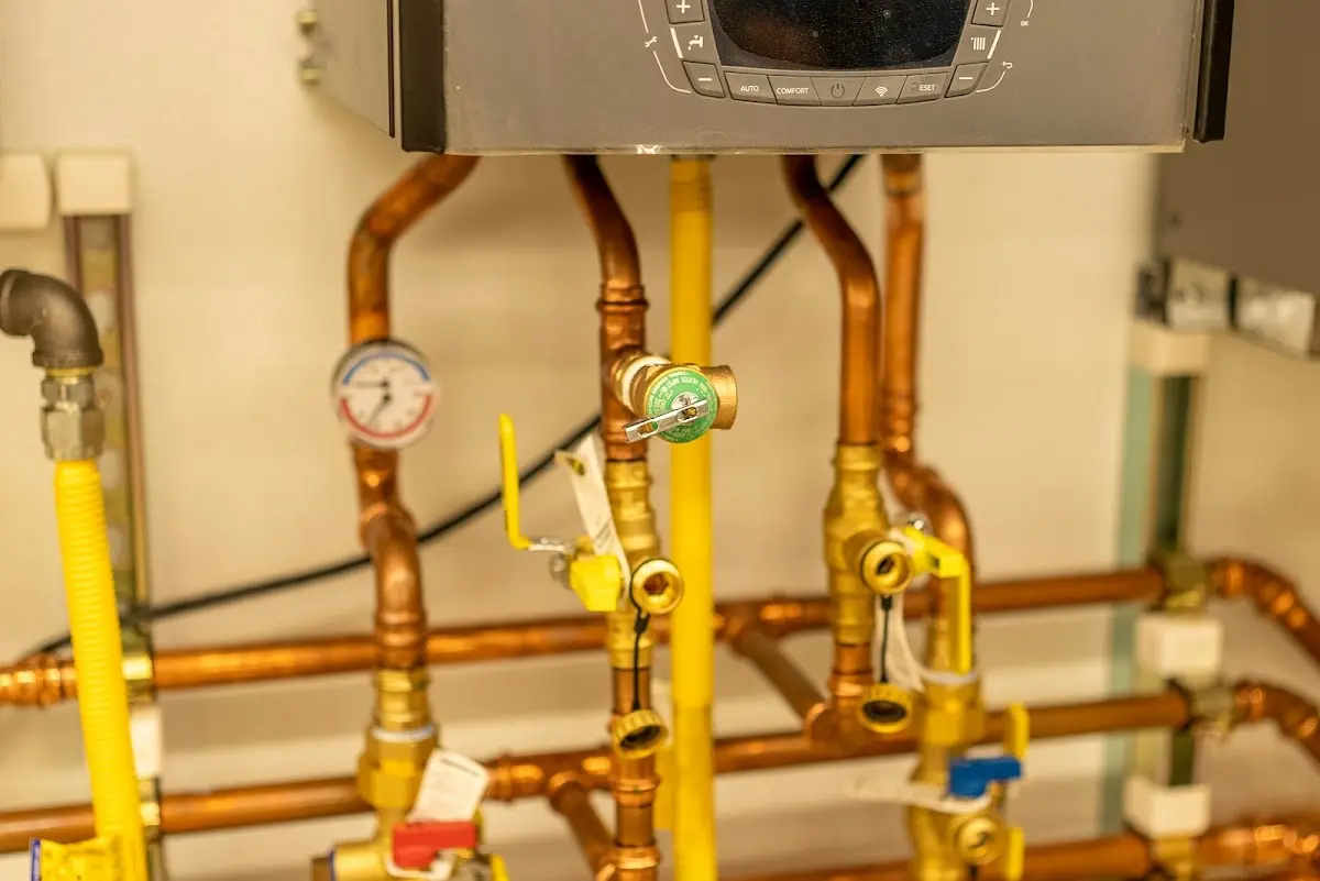 Licensed technician providing Sewer Cleanout for a homeowner in Bartow