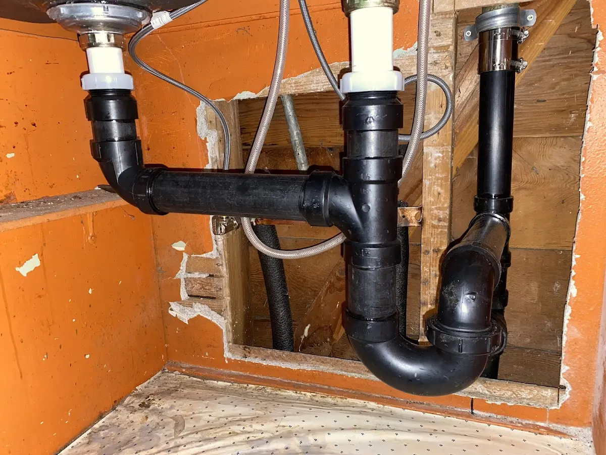 Professional Pipe Bursting equipment and tools on the job in Bartow